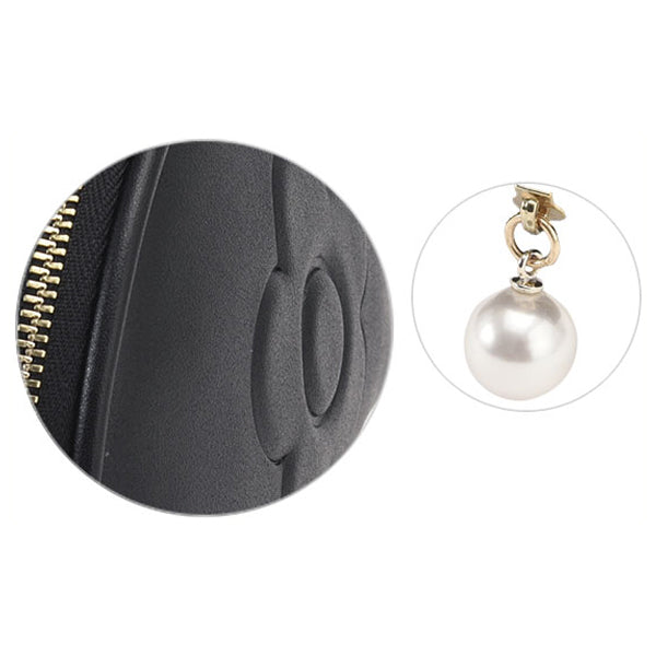 Mary Quant Embossed Daisy Pearl Round Pouch, Black, H10.5×W16×D4.5cm