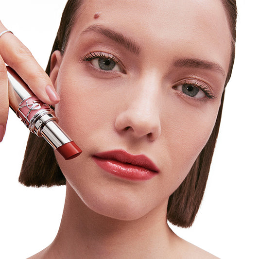 Yves Saint Laurent Love Shine Lipstick (80 Glowing Lava)