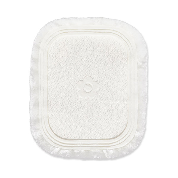 Face Final Puff, Approx. 5.4cm length x 4.5cm width