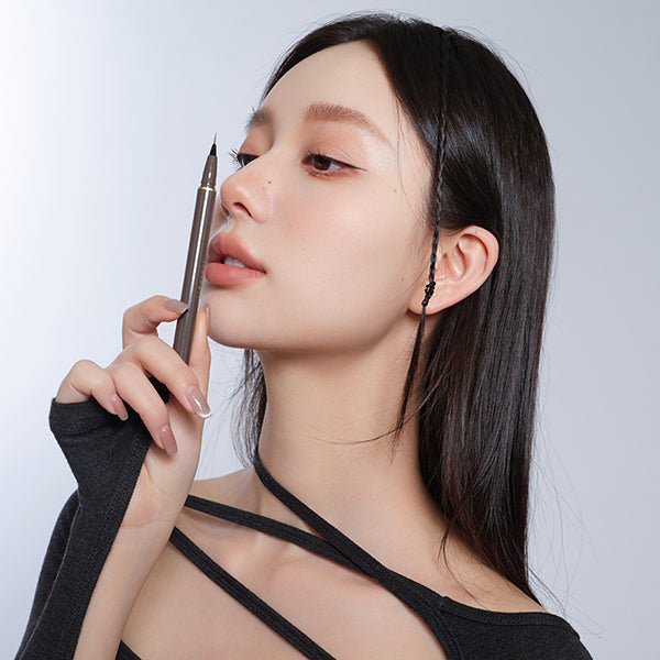 JUDYDOLL Ultra-Fine Needle Liner (#04 Exquisite Mocha)