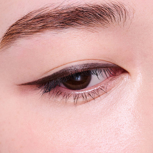 THREE Fun to Funky Liquid Eyeliner, 03 VISIONARY VISITOR, 0.4ml