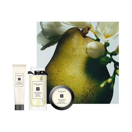 Jo Malone London English Pear & Freesia Bath & Body Set, Limited Heart Box, 95ml