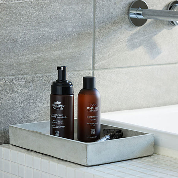 B&S Moisturizing Foaming Face Wash, 150ml, Dry, woody scent