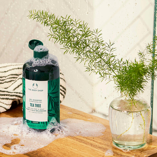 THE BODY SHOP TT Clear & Balancing Shampoo (Tea Tree), 400ml