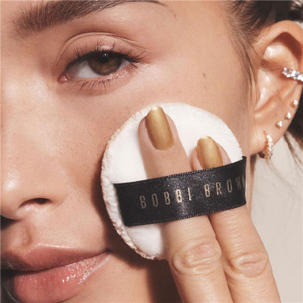 BOBBI BROWN Luxe Radiance Loose Powder 04 – Blooming Glow