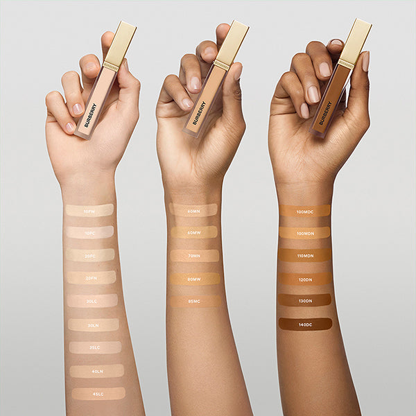 Burberry Beyond Wear Perfecting Concealer, 10 Fair Warm, 8ml, Lightweight and comfortable for long-lasting wear