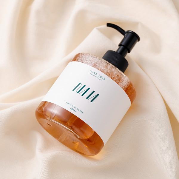 NAIA Moist Hand Soap, 280ml (Forest After Rain)