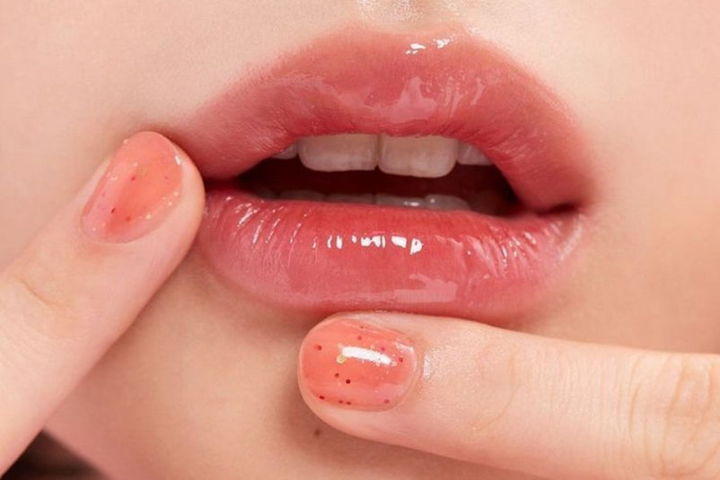 Lipstick & Lip Color