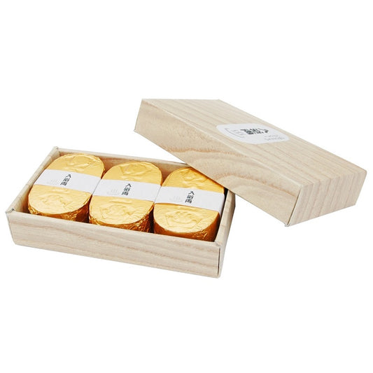 Goshu Yakuhin Koban Bath Bomb Golden Bouquet Set
