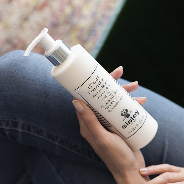 sisley Lyslait Cleansing Milk, 250ml