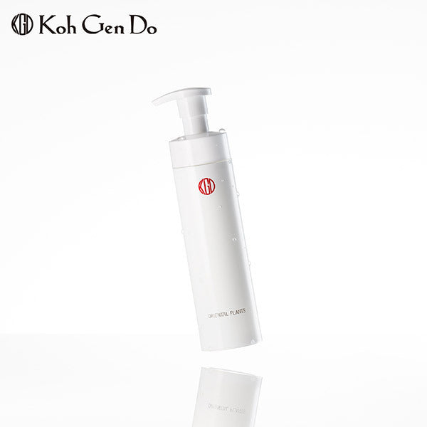 Koh Gen Do Oriental Plants Moist Cleansing Cream, 120g