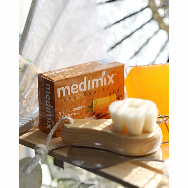 Aroma Soap Orange, 5 pieces, Thoroughly cleanses while retaining moisture, Sandalwood scent