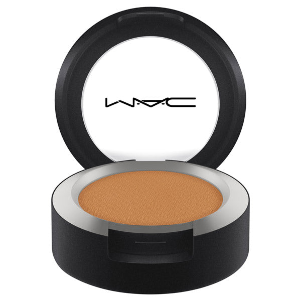 M.A.C Powder Kiss Eyeshadow, Dees Bags Are Designer, 1.5 g