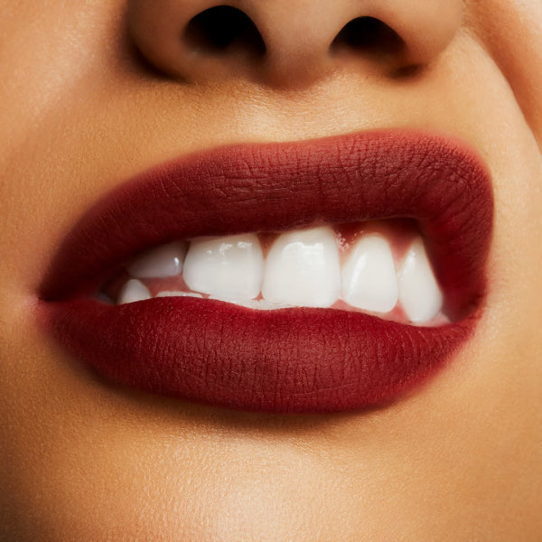 M.A.C Powder Kiss Liquid Lip Color, Pretty Pleats!, 5 ml