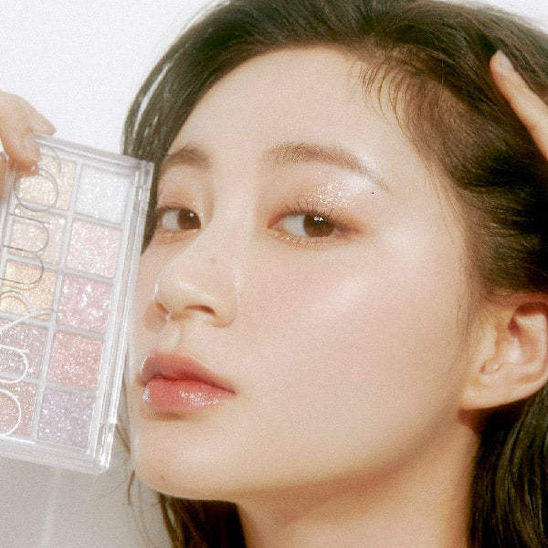 rom&nd Better Than Palette, 00 Light & Glitter Garden