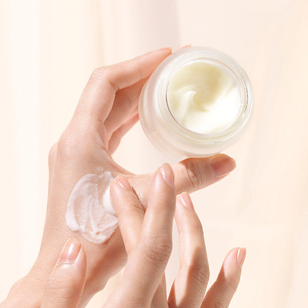 FEMMUE Flower Infused Fine Peel, 50g