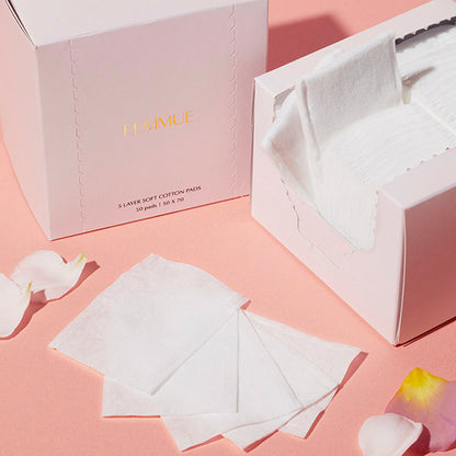 FEMMUE 5-layer soft cotton pad, 50 sheets, 50 x 70 mm