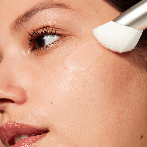 #001 Serum + Moisturizer Brush