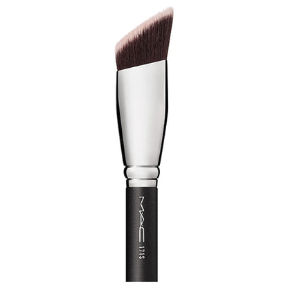 M.A.C #171S Smooth Edge All Over Face Brush