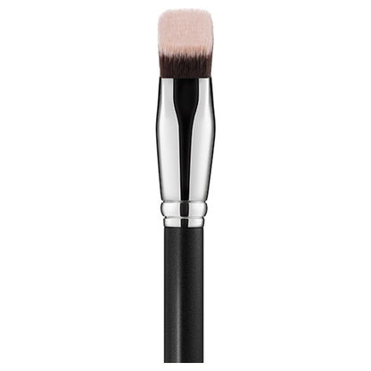 M.A.C #171S Smooth Edge All Over Face Brush