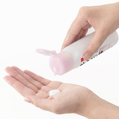 Nameraka Honpo Medicinal Wrinkle Lotion White, 150ml