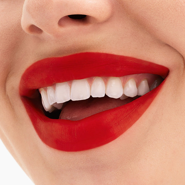 M·A·C Locked Kiss Lipstick (Gutsy)