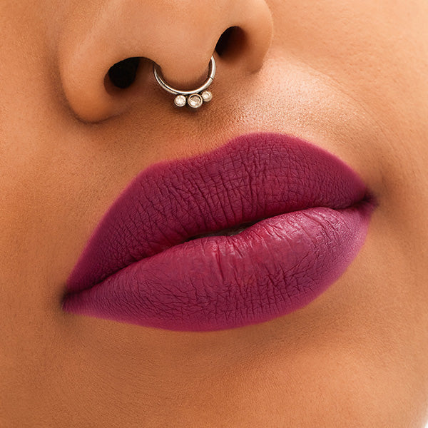 M·A·C Locked Kiss Lipstick (Reign)