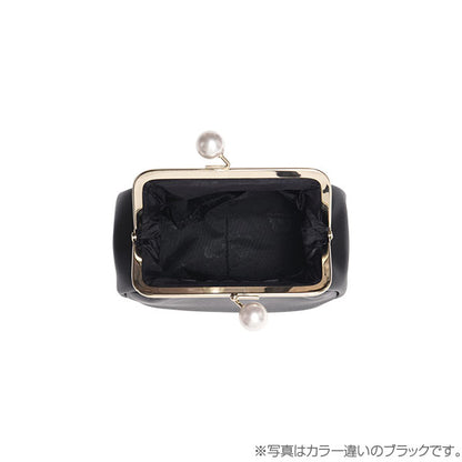 Mary Quant Embossed Daisy Pearl Flap Pouch, Pearl Pink, H11×W17×D8.5cm