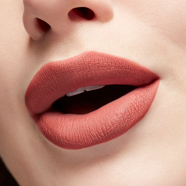 M.A.C LOCKED KISS INK LIP COLOR, BLUSHING, 4ml