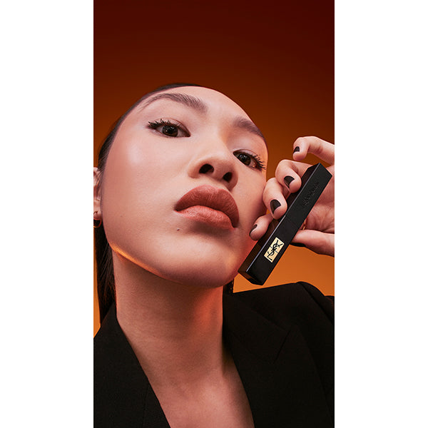 Yves Saint Laurent Rouge Pur Couture The Slim Velvet Radical, 319 Fired Up Nude, 2g