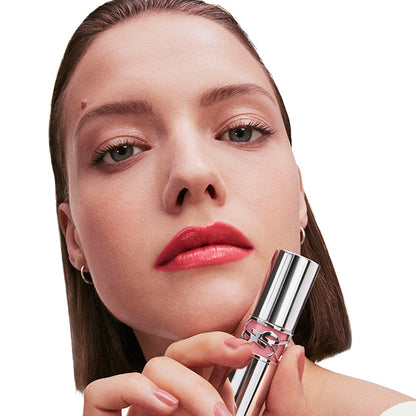 Yves Saint Laurent Love Shine Lipstick (210 Passion Red)