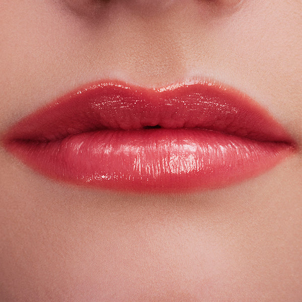 Yves Saint Laurent Love Shine Lipstick (210 Passion Red)