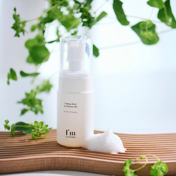 Delicate Foaming Wash, 90ml, Breath of Garden Scent