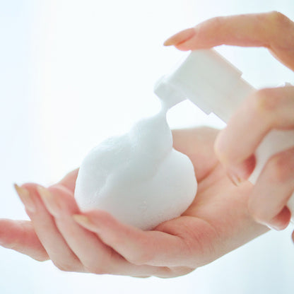 Delicate Foaming Wash, 90ml, Breath of Garden Scent