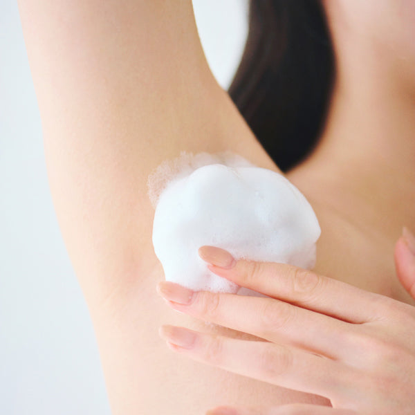 Delicate Foaming Wash, 90ml, Breath of Garden Scent