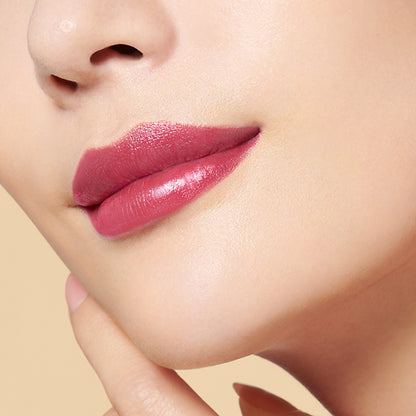 Cle de Peau Beaute Le Rouge Precieux, 5, 4g, Fragrance made with natural rose oil