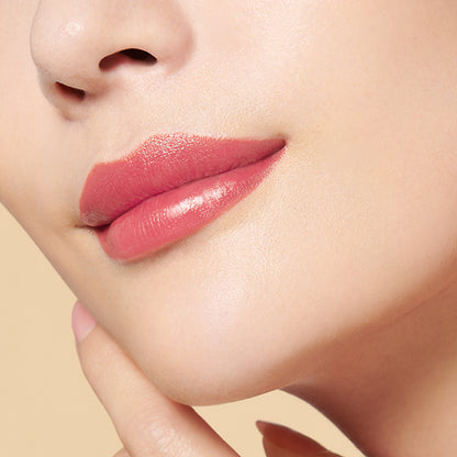 Cle de Peau Beaute Le Rouge Precieux, 4, 4g, Fragrance made with natural rose oil