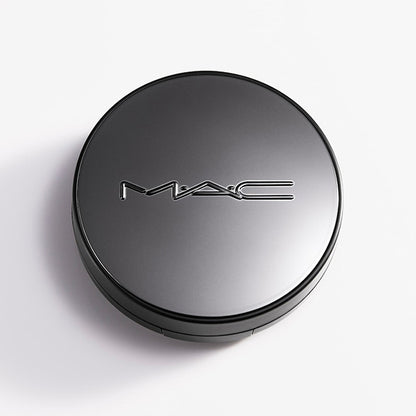 M·A·C Studio Fix Longwear Cushion Foundation SPF 50 (NC25)