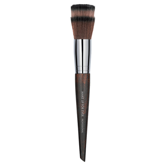 Make Up For Ever Blending Powder Brush 122