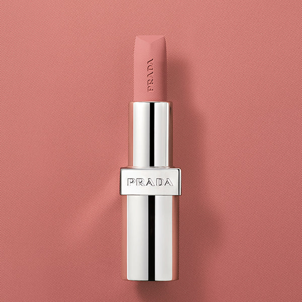 Prada Beauty Monochrome Weightless Lip Color Smooth Nylon (P158 Meranti)