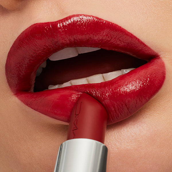 M·A·C Maximal Sleek Satin Lipstick (Dubonnet)), vanilla scent