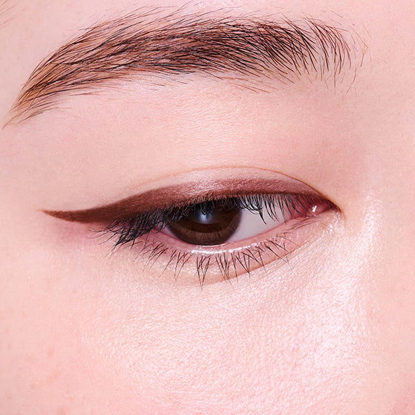 THREE Fun to Funky Liquid Eyeliner (01 Star Gazer)