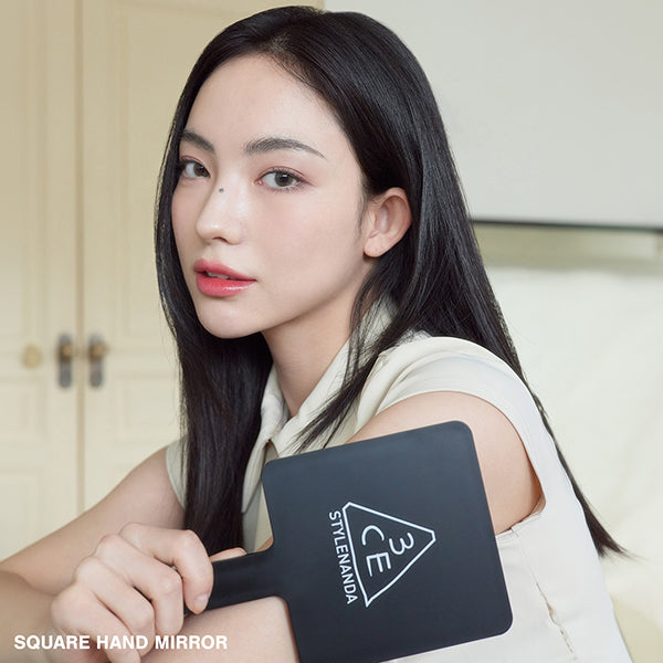 3CE 3CE Square Hand Mirror, Black, 120mm x 217mm