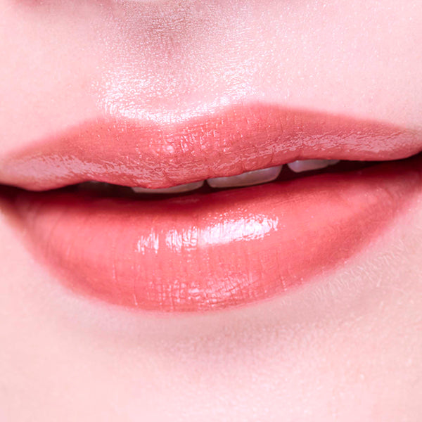 THREE Dream On Alluring Lipstick (04 Cloud Garden)