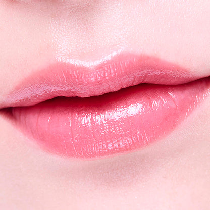 THREE Dream On Alluring Lipstick (02 Sweet Communication)
