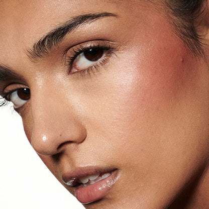 M.A.C Strobe Beam Liquid Blush, Unsweetened, 4.3ml