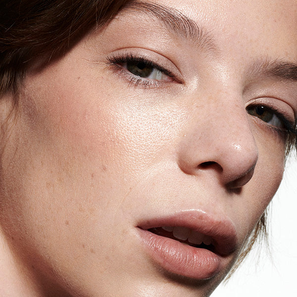 M·A·C Strobe Beam Liquid Blush (Starlight)
