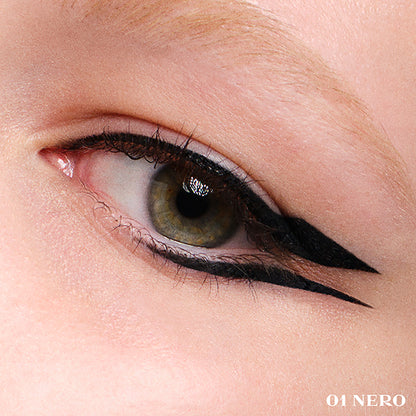 Prada Beauty Durable Gliding Eye Pencil (01 Nero)
