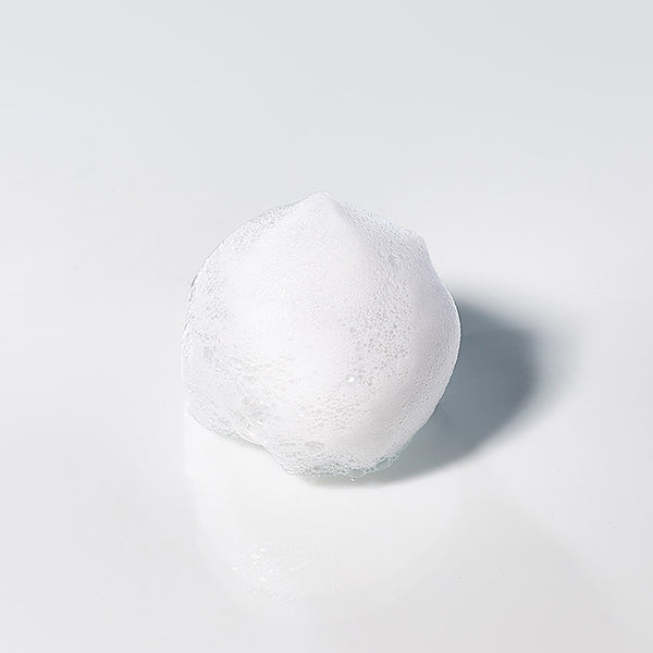 B&S Moisturizing Foaming Face Wash, 150ml, Dry, woody scent