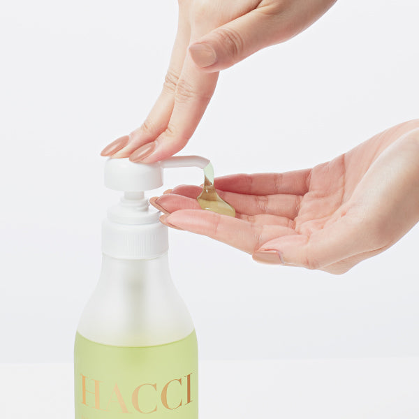 BEE HUG Morning Shade Body Wash, 385ml, Moisturizing Water Green Floral Scent